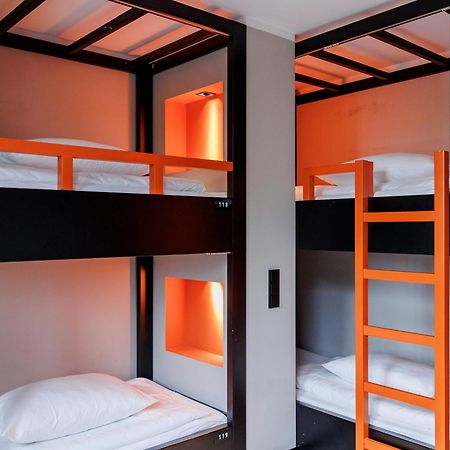 Koncept Hotel International Koln Bagian luar foto