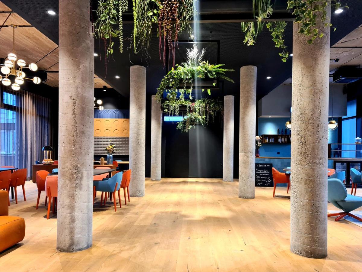 Koncept Hotel International Koln Bagian luar foto